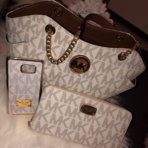 Michael kors bundle